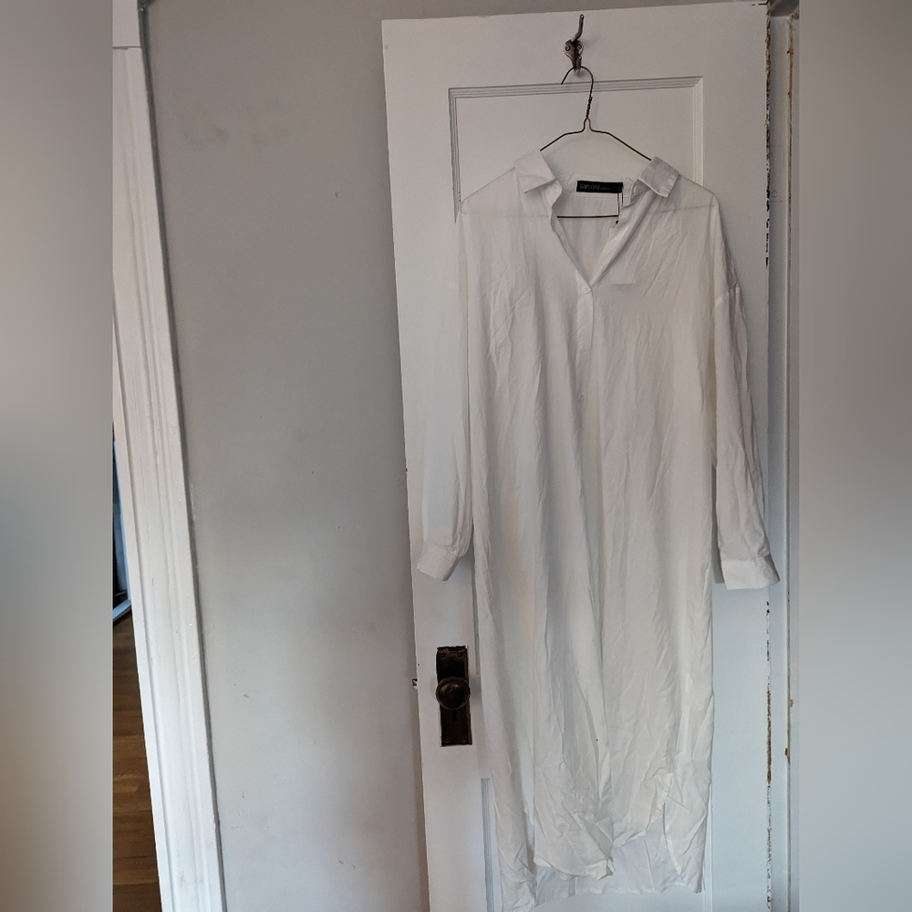 Zanzea white shirt dress, midi, size medium NWT